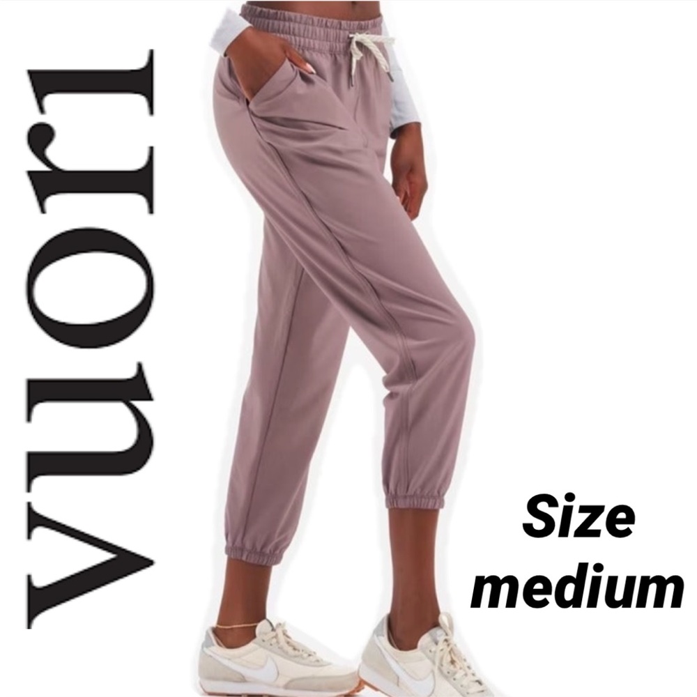 Vuori Weekend Jogger size medium